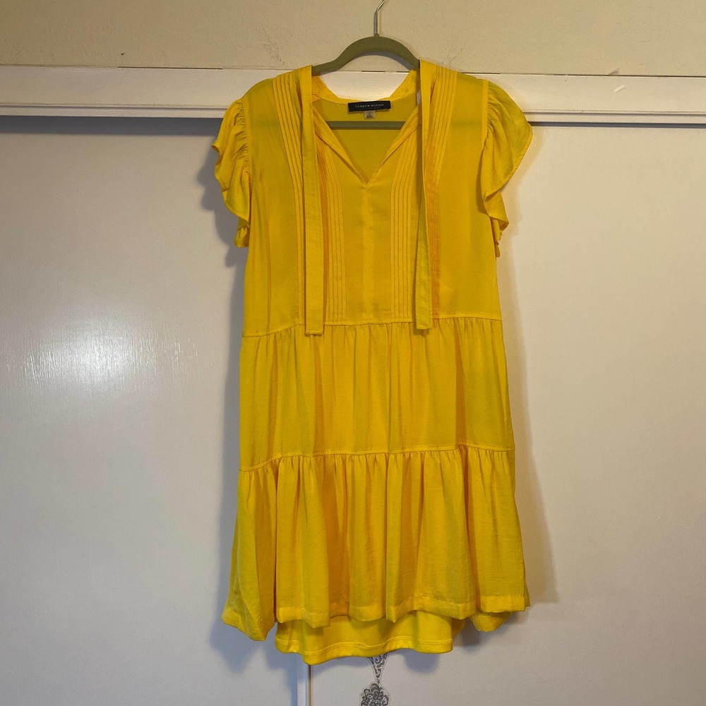 NWT Tommy Hilfiger yellow dress. Size 10